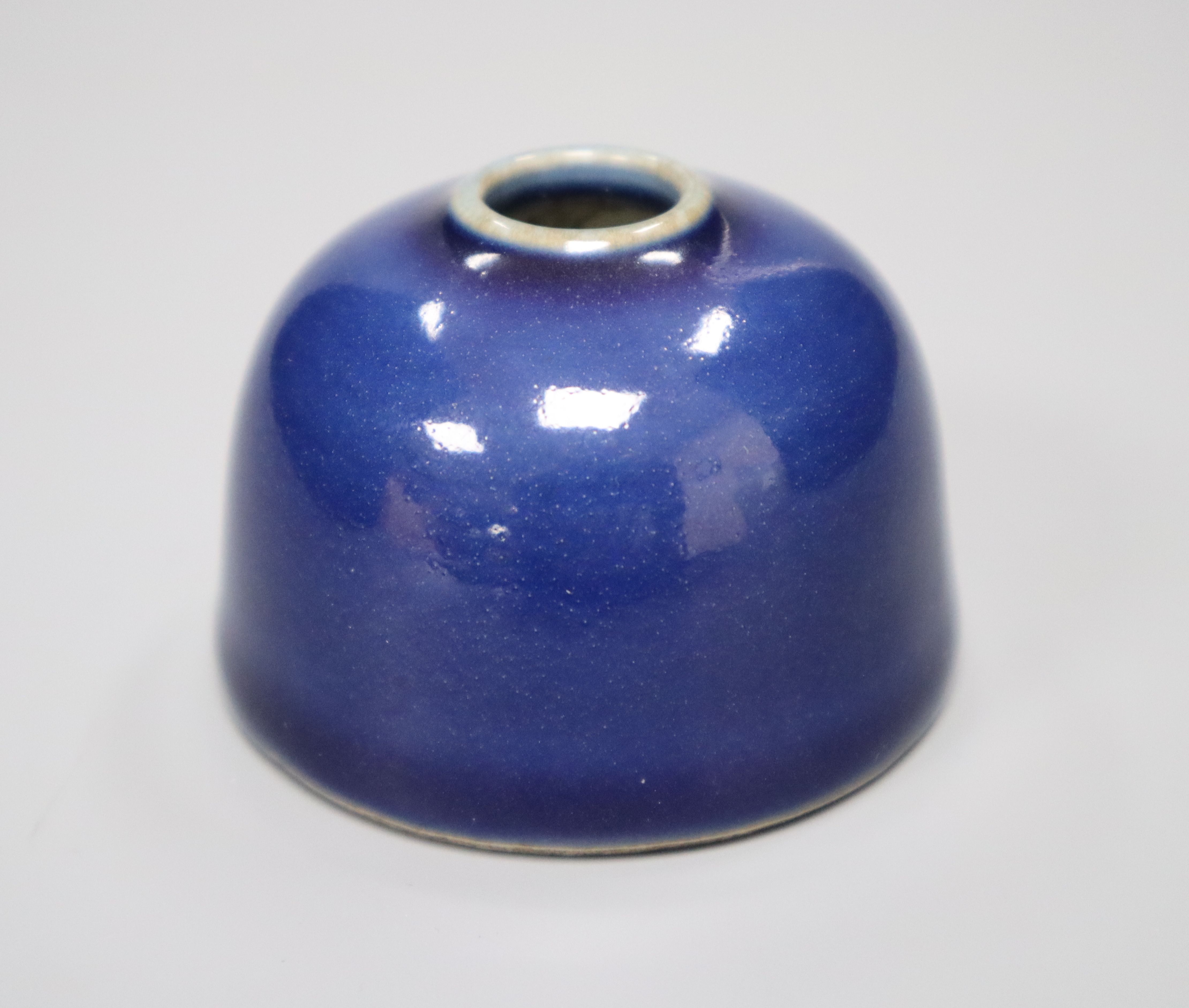 A Chinese blue ground brush washer, height 4.5cm